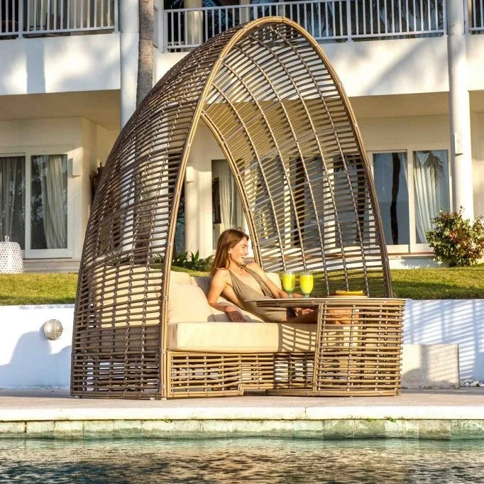 Skyline Design Surabaya Kubu Off White Rattan Garden Daybed