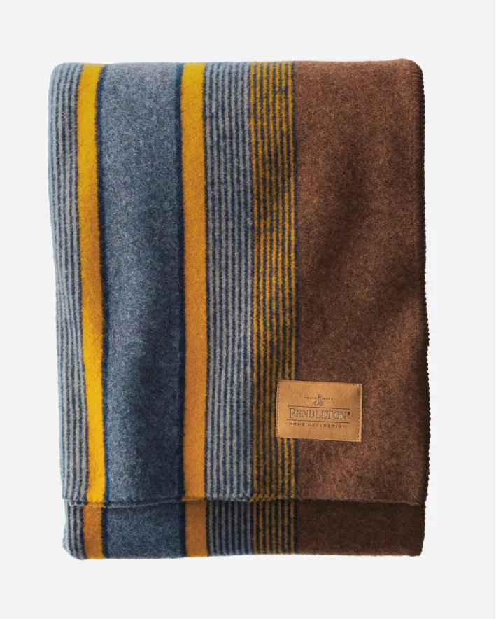Yakima Throw<br>High Ridge